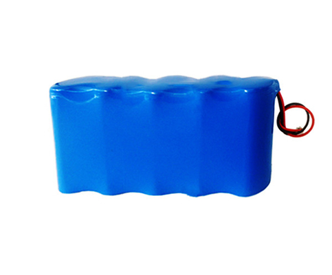 بسته باتری سبک خروجی LiFePO4 IFR26650 2000 میلی آمپر ساعت 3.2 ولت